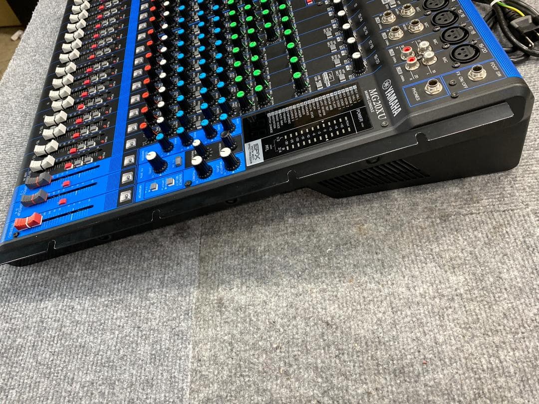 yamaha MG20XU PA　ミキサー