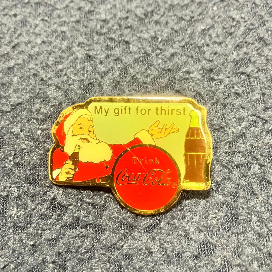コカコーラサンタクロースピンバッチ10個セット