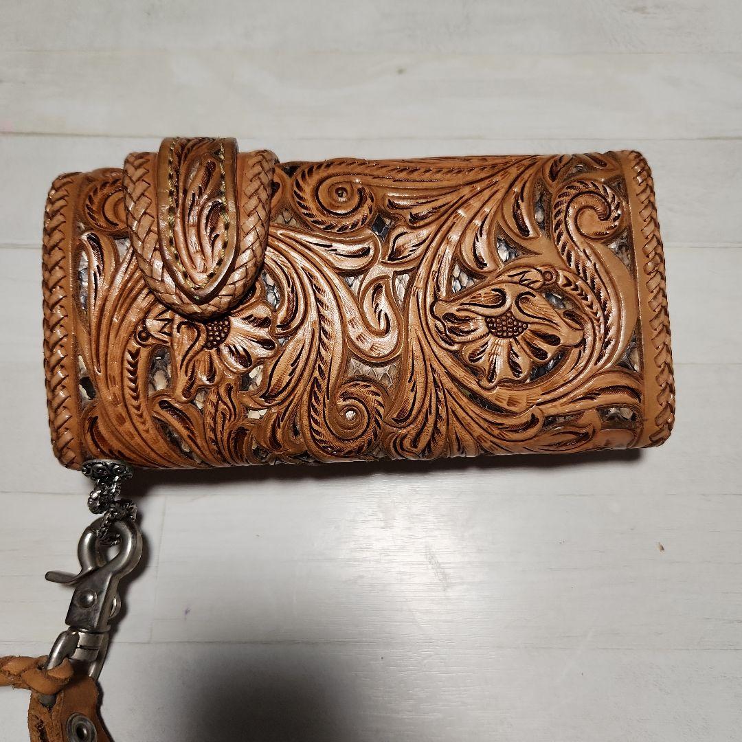 レザーウォレット革財布透かし彫カービング×パイソン ストラップ付&ウエストケース