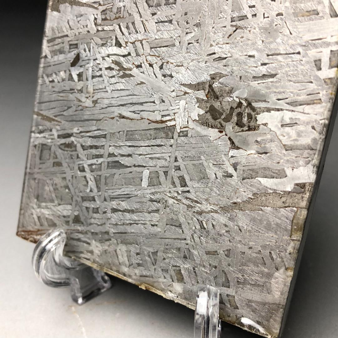 アルタイ隕石 鉄隕石 メテオライト鉄隕石 原石 重さ約269g