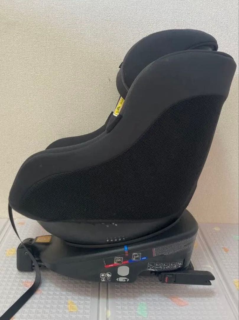 Joie 車用チャイルドシート ブラック Arc360