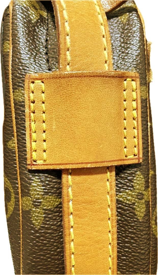 ショルダーバッグ(ジュヌフィーユ)