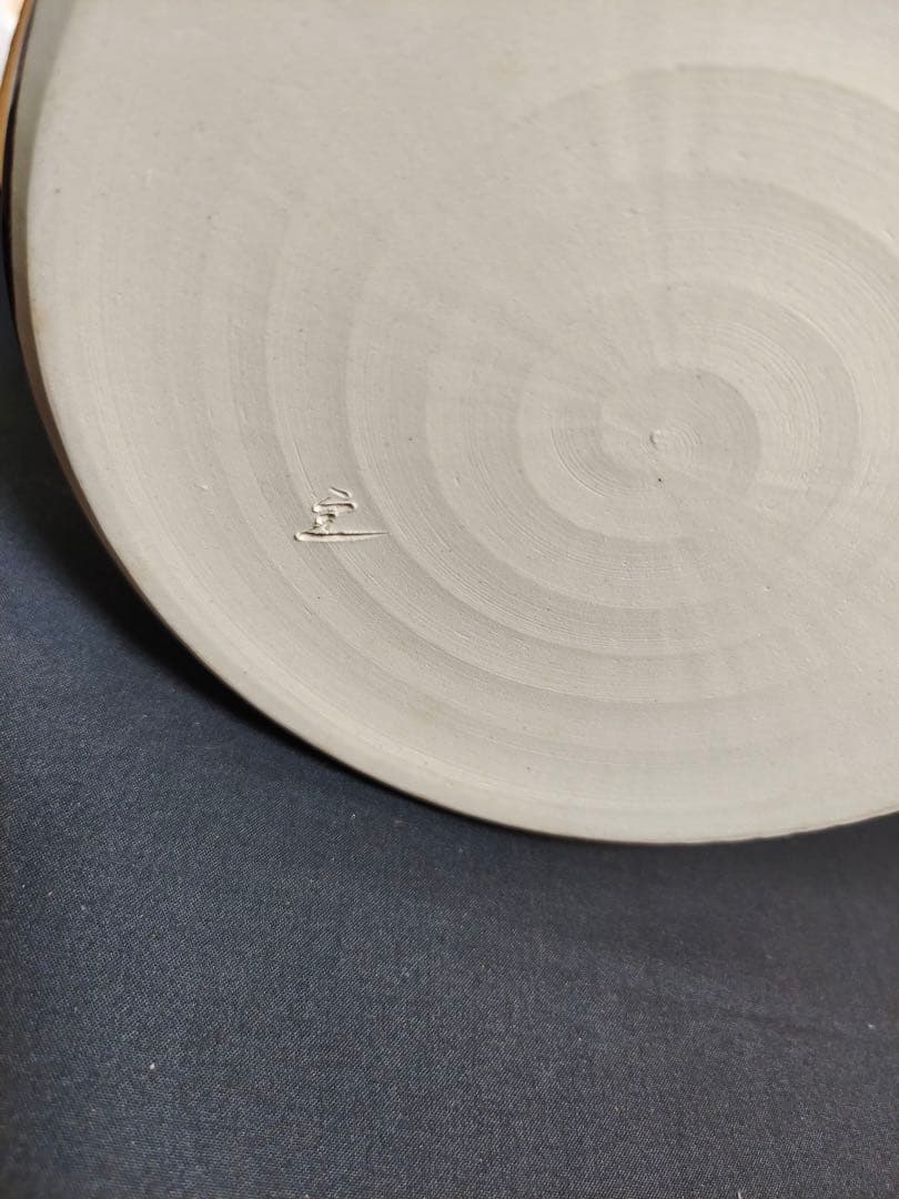 水指　『洛東　桶谷定一造』『糸目水指』　共箱　茶道具　陶芸