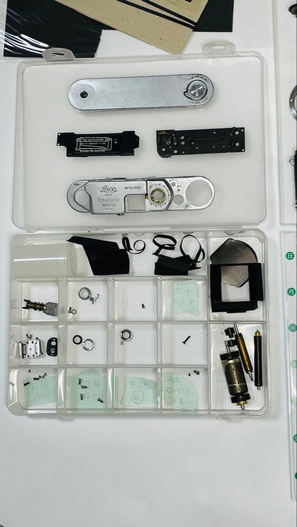 バルナックライカfⅢ 一台分 分解部品パーツ一式