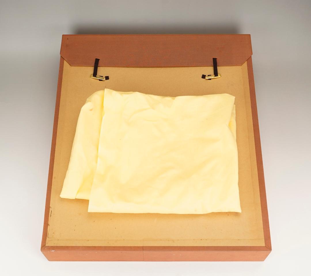 玉之内満雄 1994年作 「デルフトタイルの前のさくらんぼ」 油絵 真作