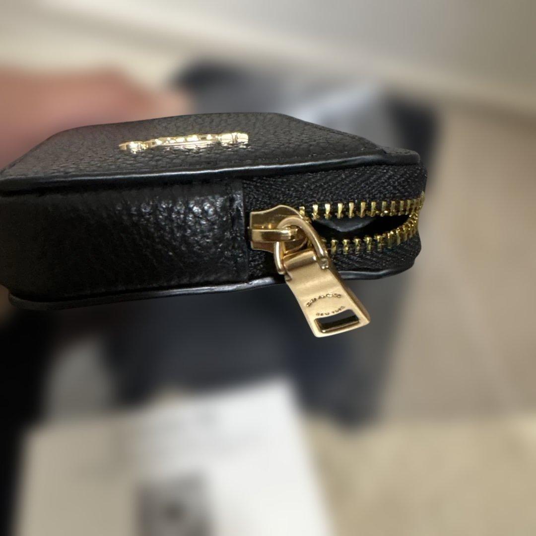 新品・未使用・COACH カードケース ブラック チェーン付 コーチ 小銭入れ