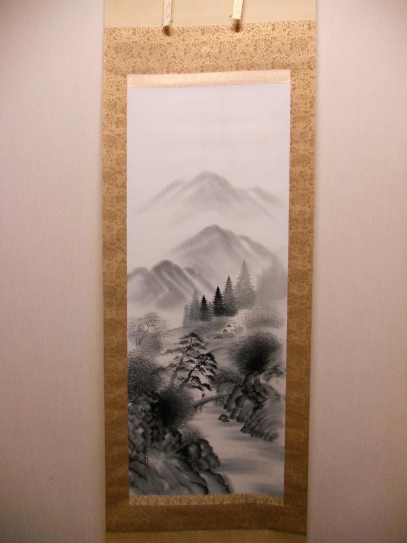 掛け軸 小池玉泉 水墨山水 絹本 希少 軸装 茶道具 掛軸 美品 です。