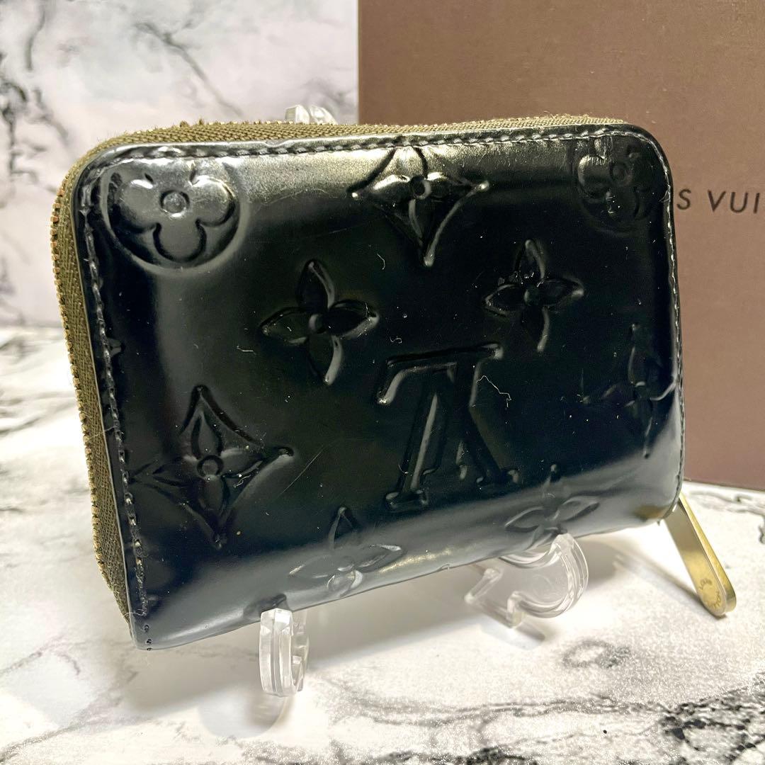 ルイヴィトン　ヴェルニ　ジッピーパース　ブラック×カーキ