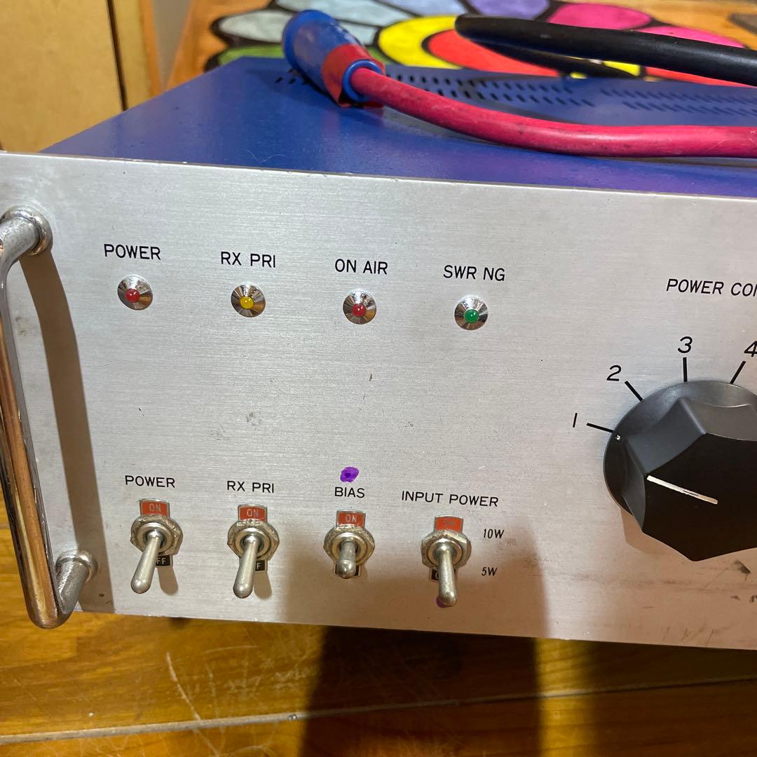 大網リニアアンプ10発REVEX HF-α3000 ソリッドステートリニアアンプ