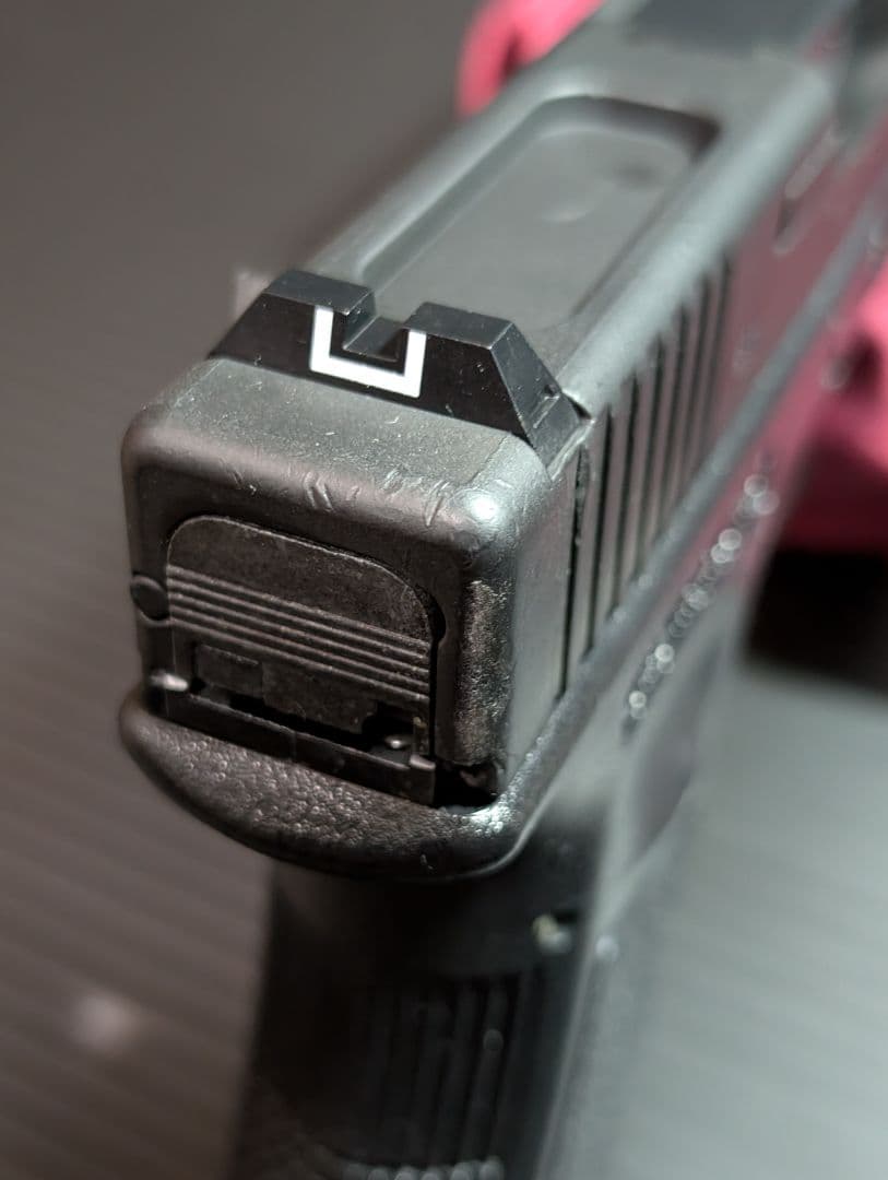 東京マルイ グロック18C 予備マガジン付き