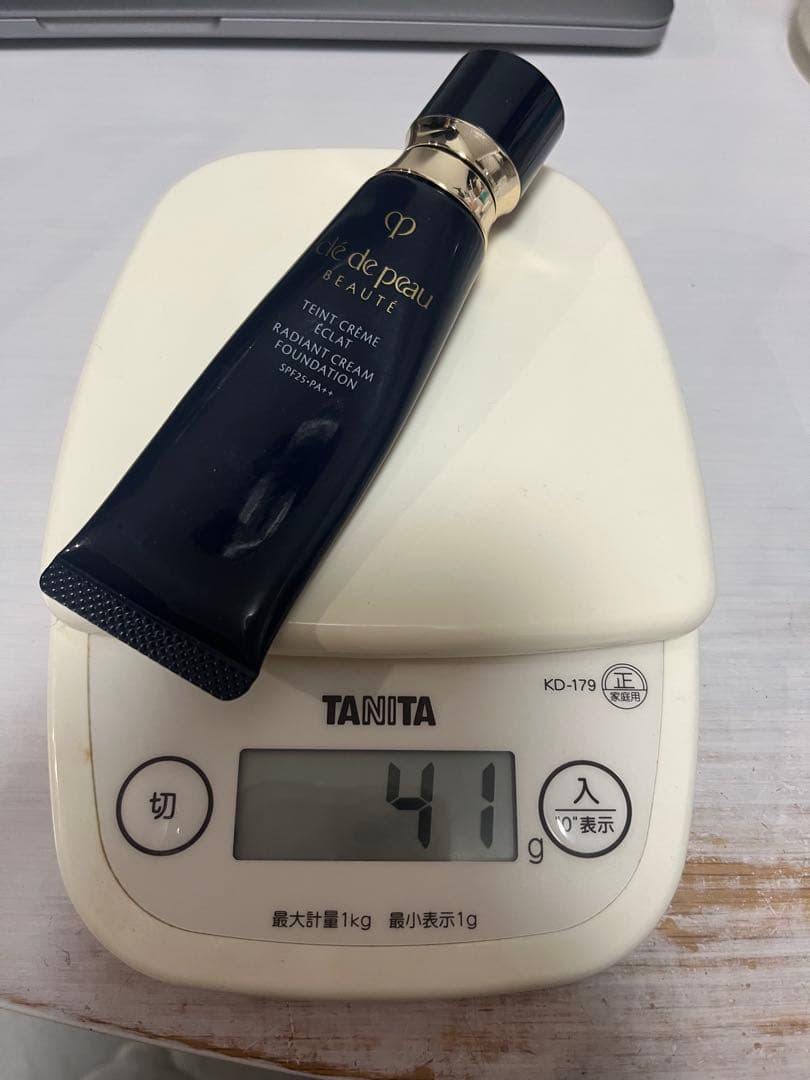 クレドポーボーテ タンクレームエクラｎ