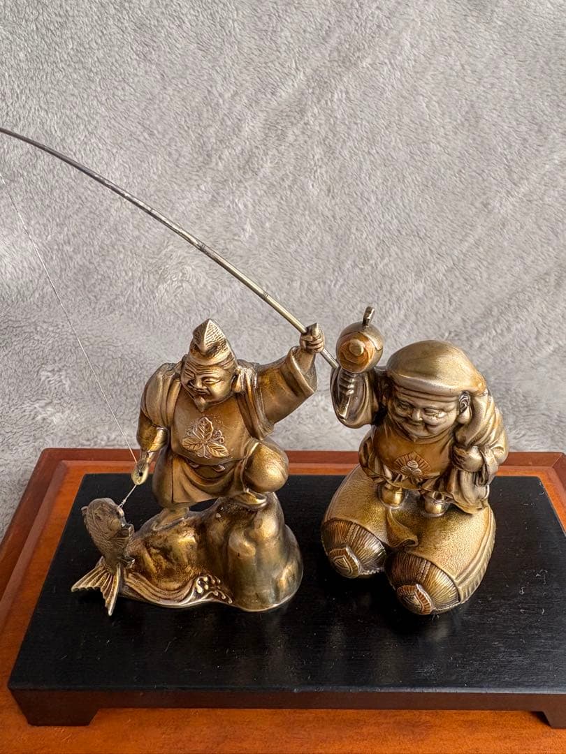 純銀製 恵比寿 大黒天 置物 木箱、ガラスケース付き