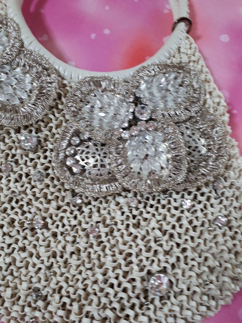 アンテプリマ、ワイヤーバック