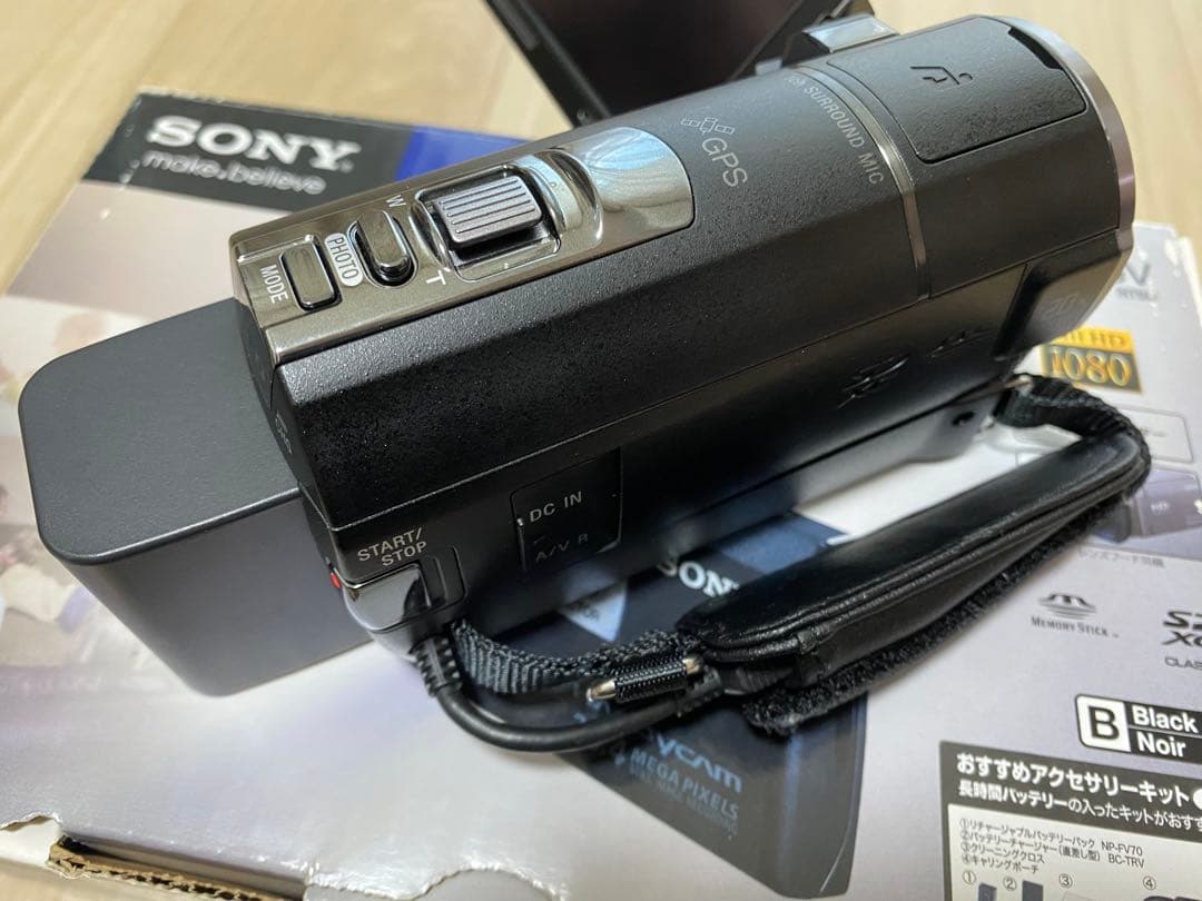 Sony HDR-PJ590V ハンディカム プロジェクター内蔵