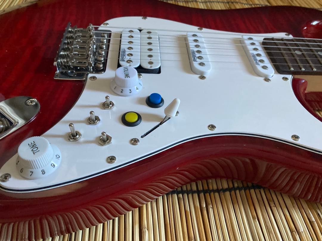 ☆値下決断 ☆美品　改造して新機能満載　ローノイズ化したBUSKERS ST