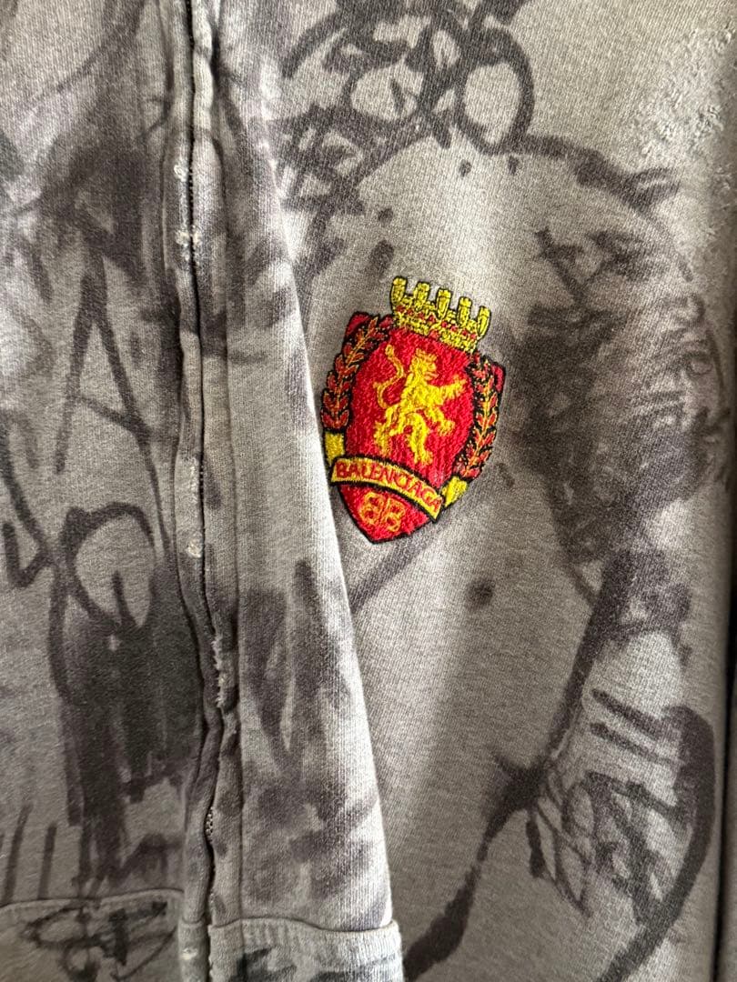 トップス BALENCIAGA Skater graffiti foodie