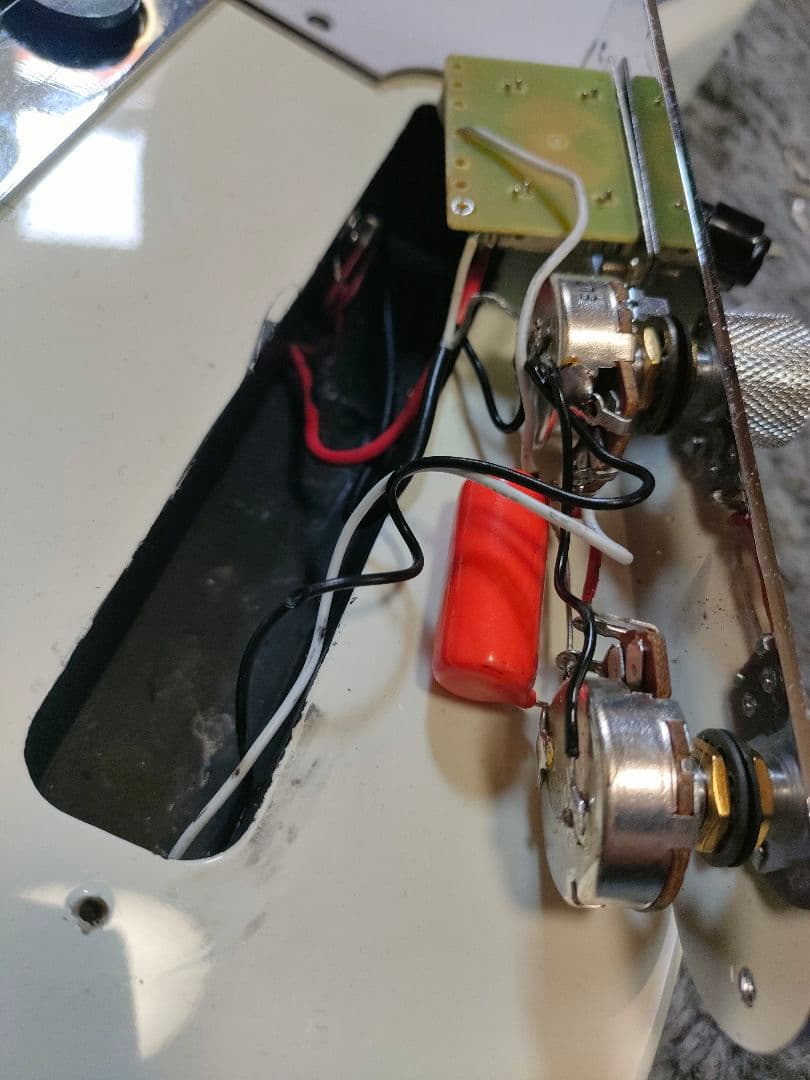 PlayTech テレキャスタータイプ エレキギター 白 本体のみ USED - メルカリ