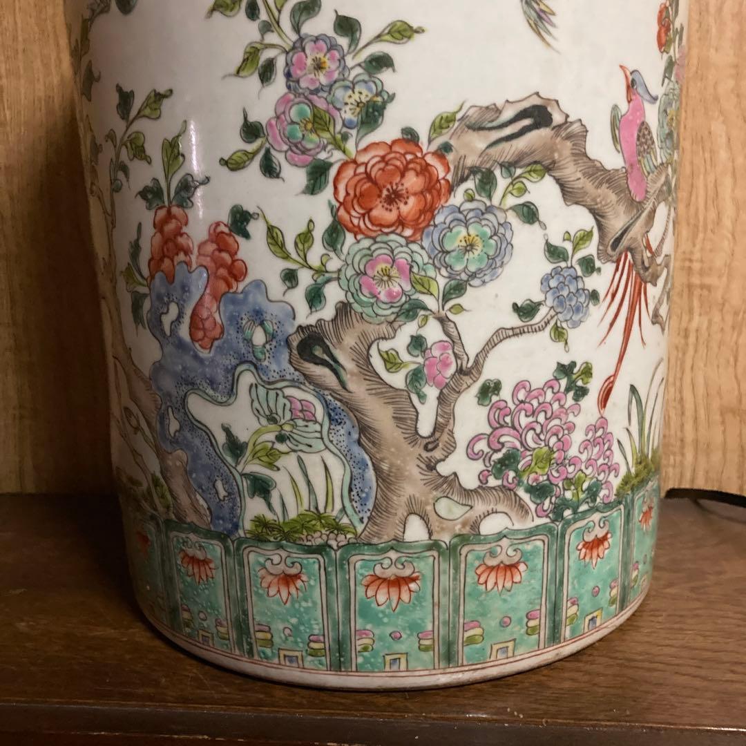 中国　色絵　粉彩　筒瓶　花鳥図　大明嘉靖年製