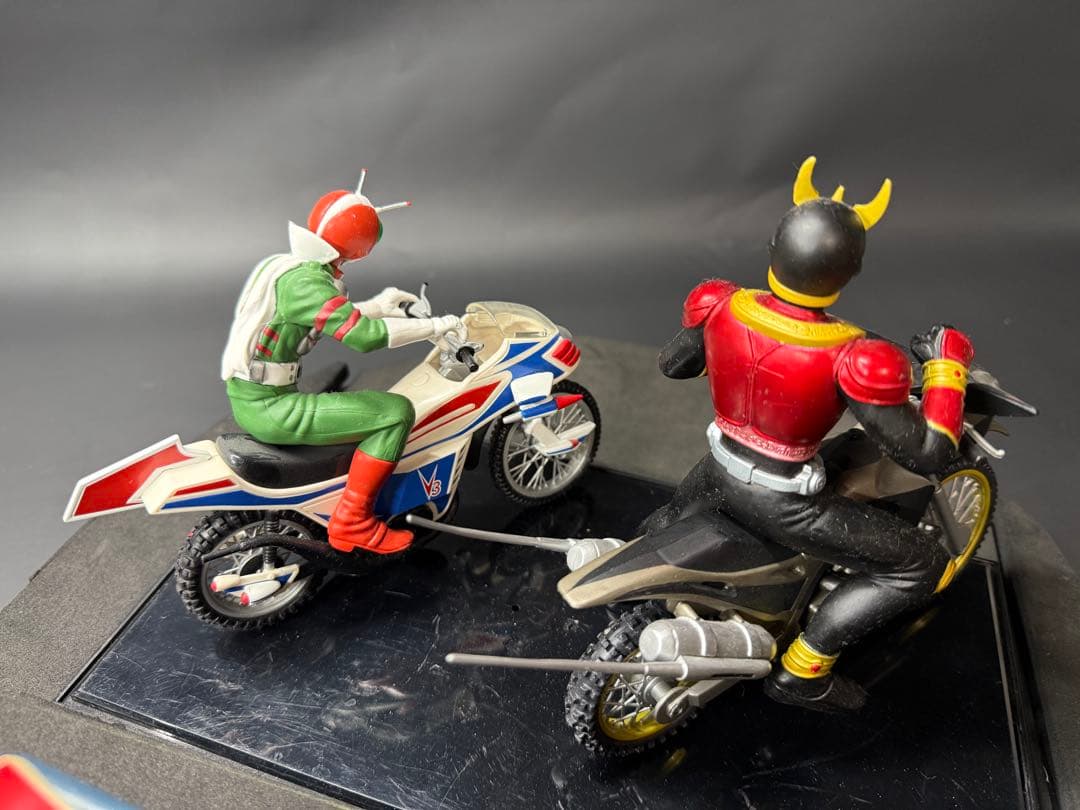 バンプレスト 仮面ライダー バイクフィギュア