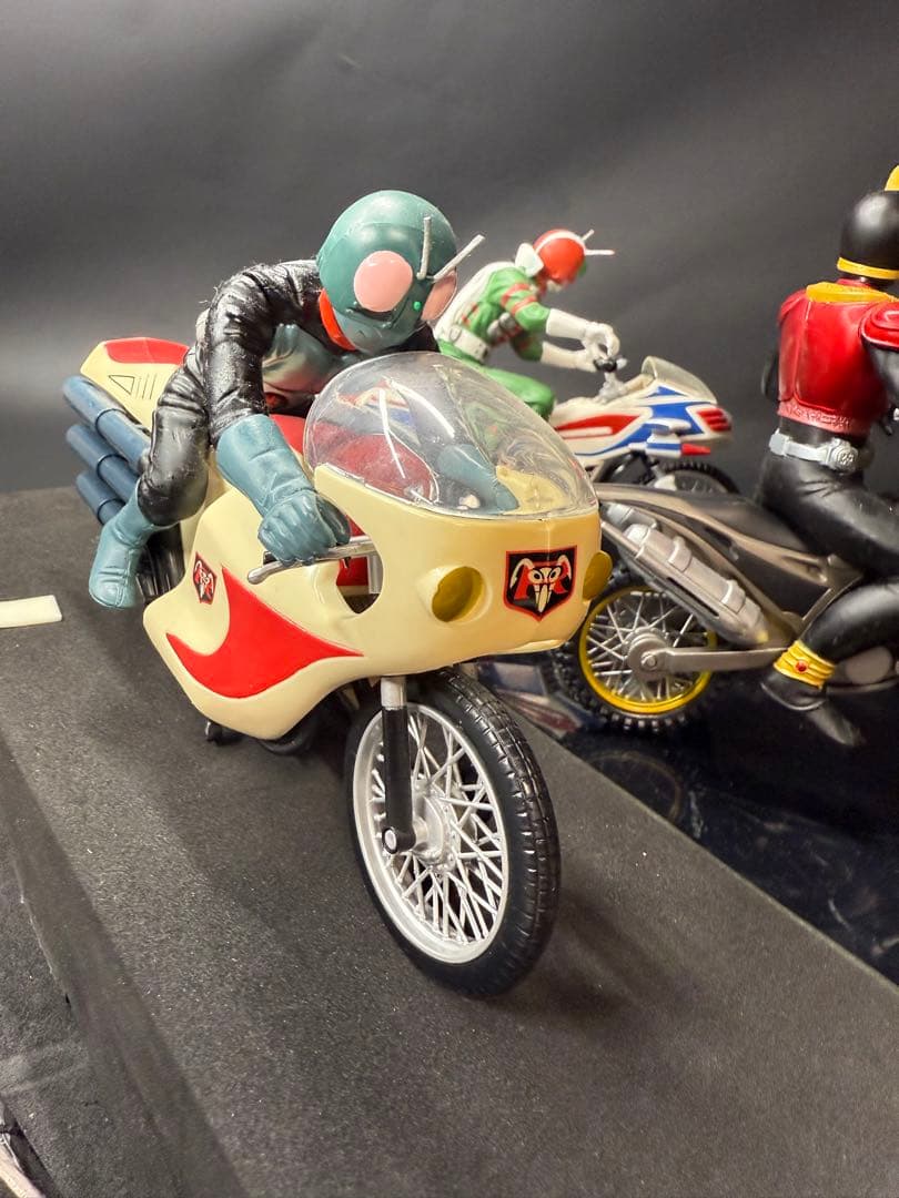 バンプレスト 仮面ライダー バイクフィギュア