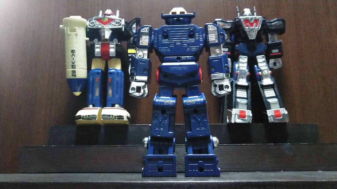 バンダイ】プラデラ☆電磁戦隊メガレンジャー☆サーフィンしようぜ