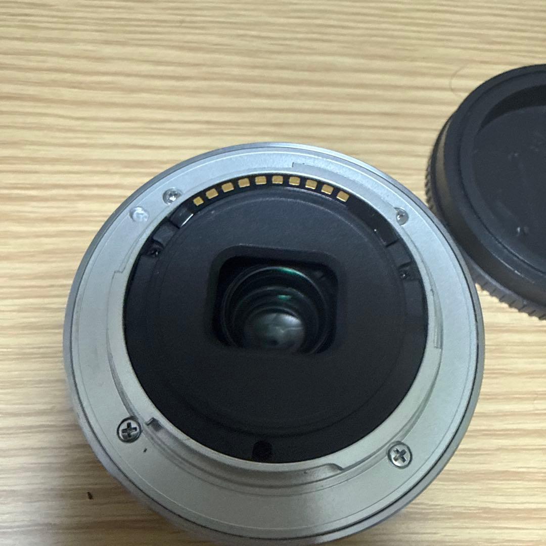 最終価格SONY α6300 ミラーレスカメラ 単焦点レンズ×3 バッテリー×2 カメラ