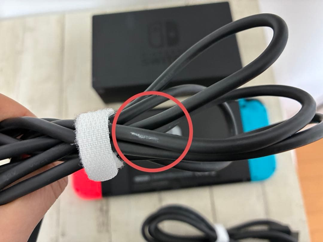 Nintendo Switch 本体 赤/青【付属品あり】