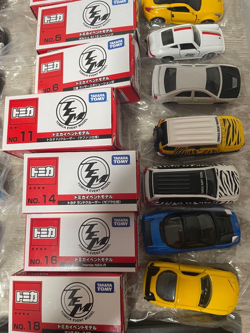 トミカ イベントモデル　廃番ミニカーセット 18台