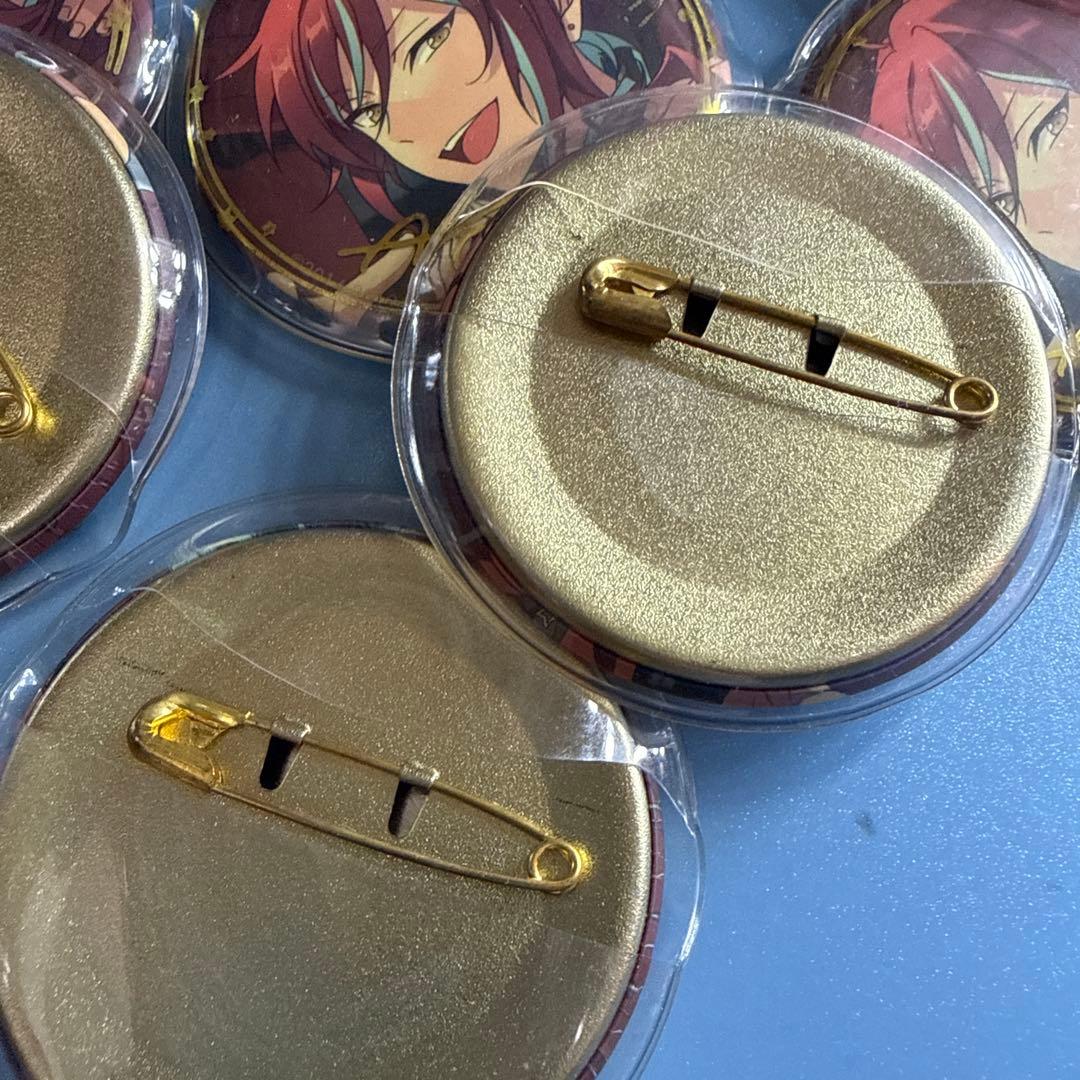 あんスタ 逆先夏目 5周年 缶バッジ - メルカリ