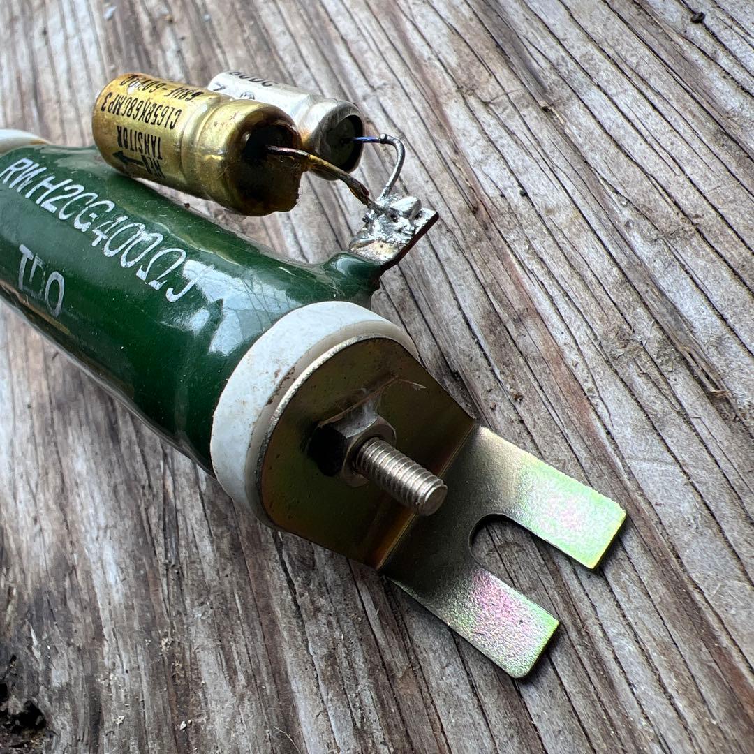 RW H2CG400J 抵抗器とコンデンサ ジャンクパーツ