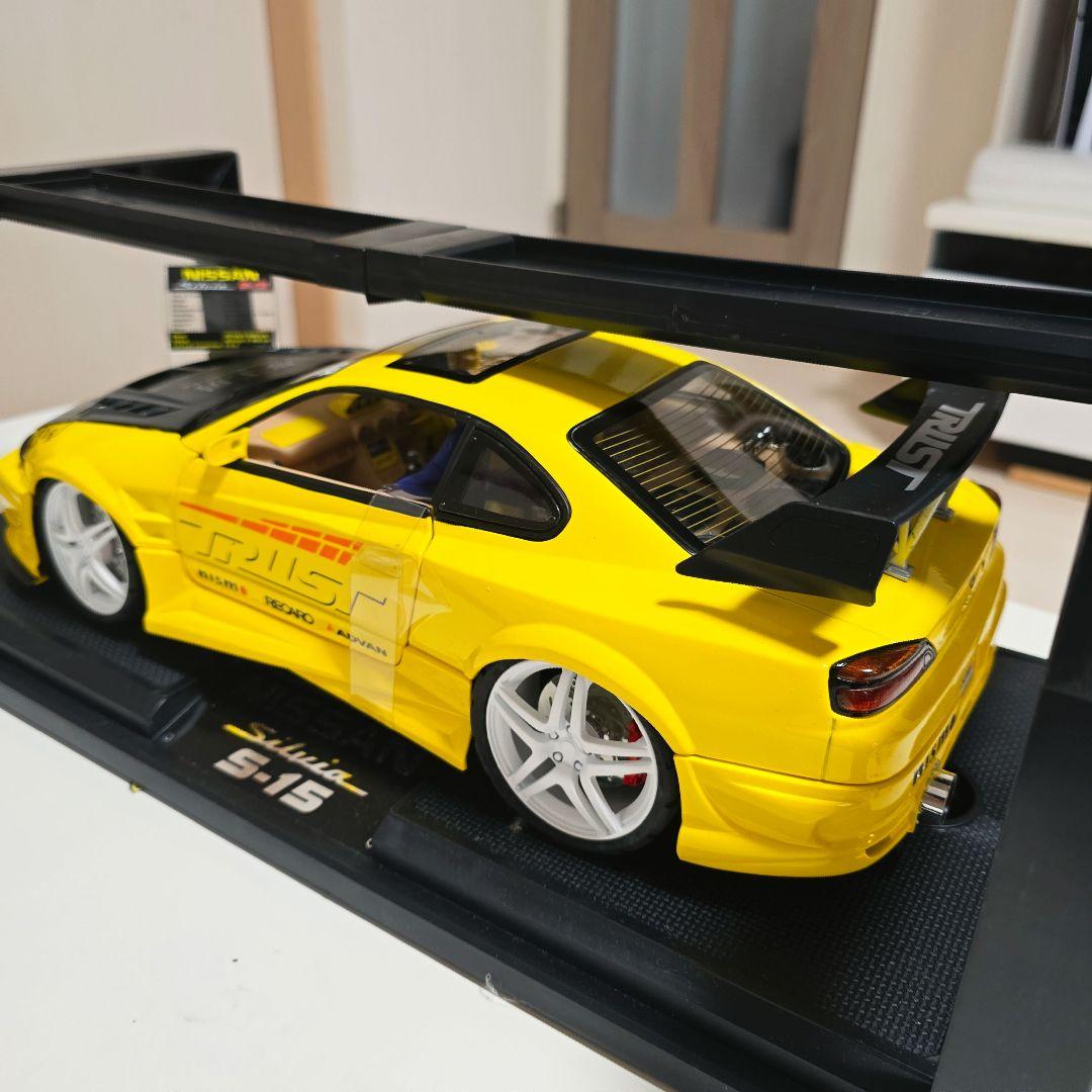 Nissan Silvia S-15 ダイキャストミニカー 1:12