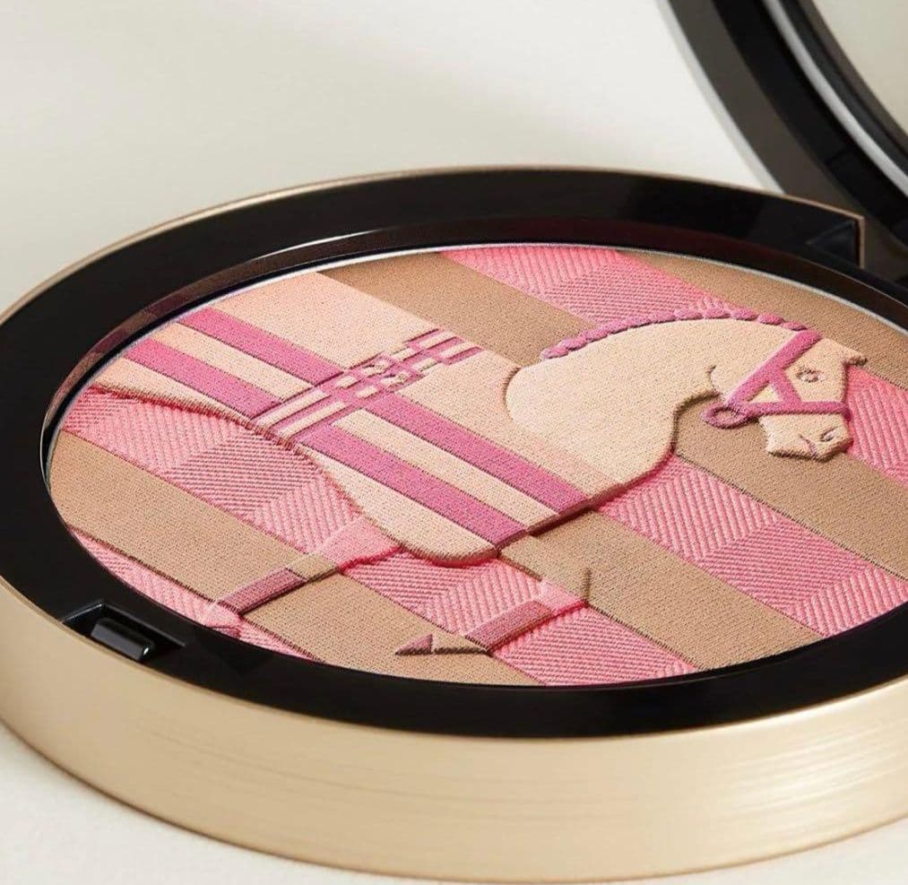 エルメス　フェイスパウダー　プードル ロカバール　リミテッドエディション