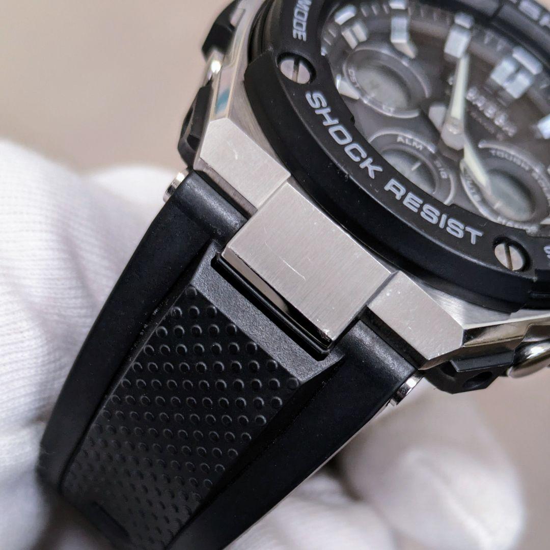 【ソーラー電波】カシオ　G-SHOCK　GST-W300-1AJF Gスチール