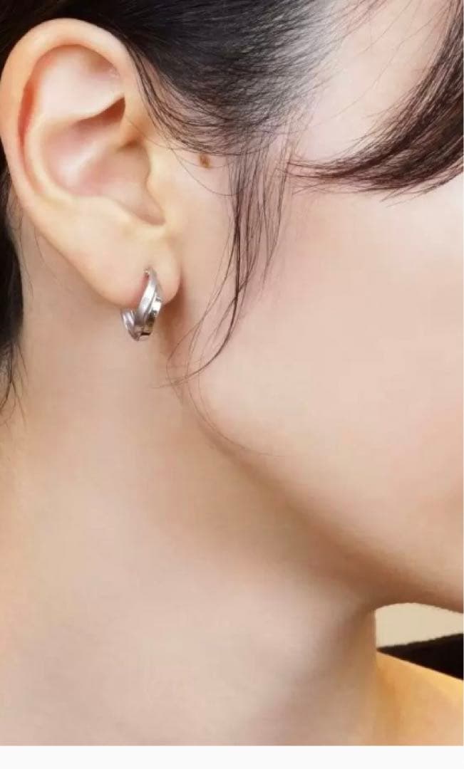 テイクアップ✨ヒネリツインフープM ホワイトゴールド K14/K10