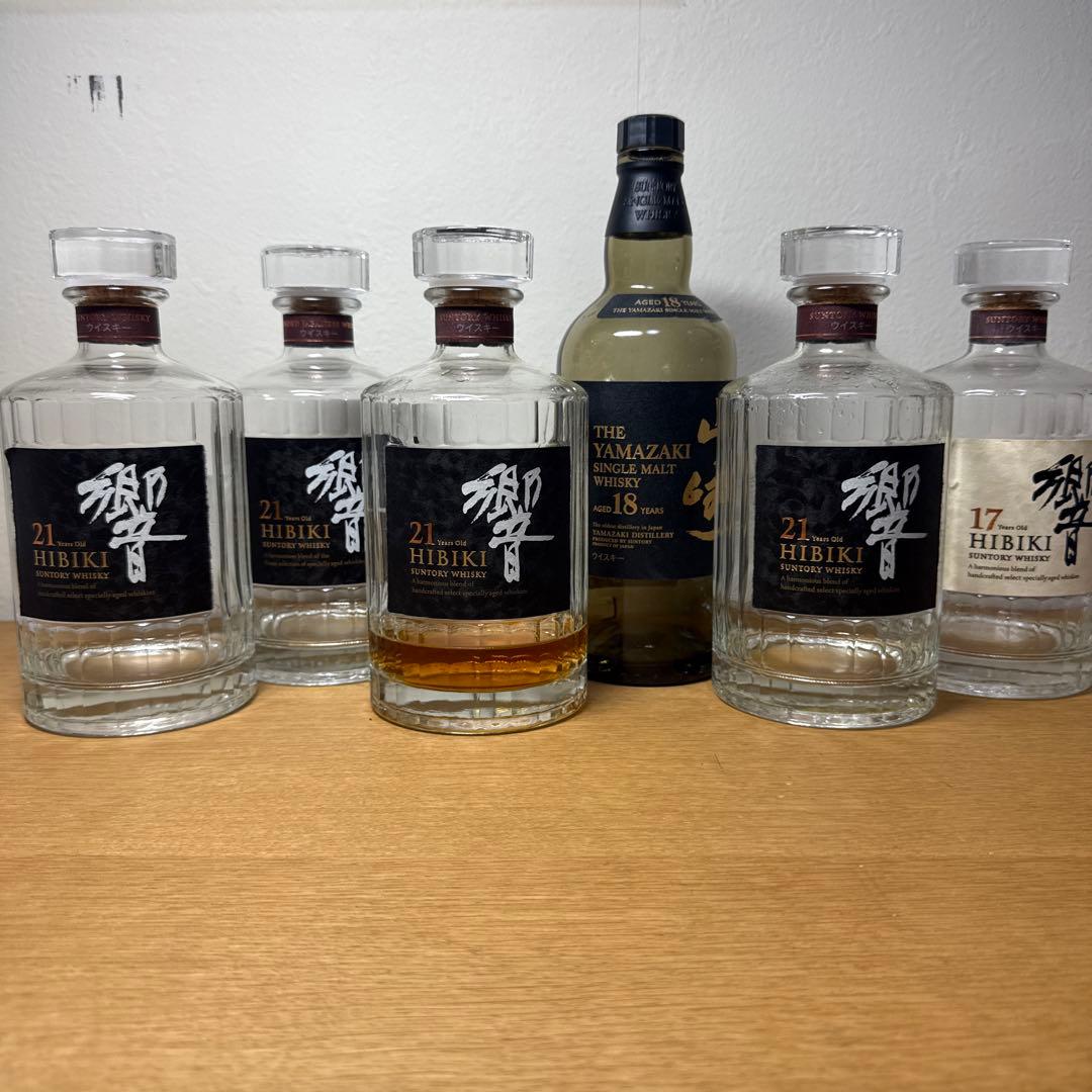 響21年4瓶、山﨑18年1瓶、響17年1瓶