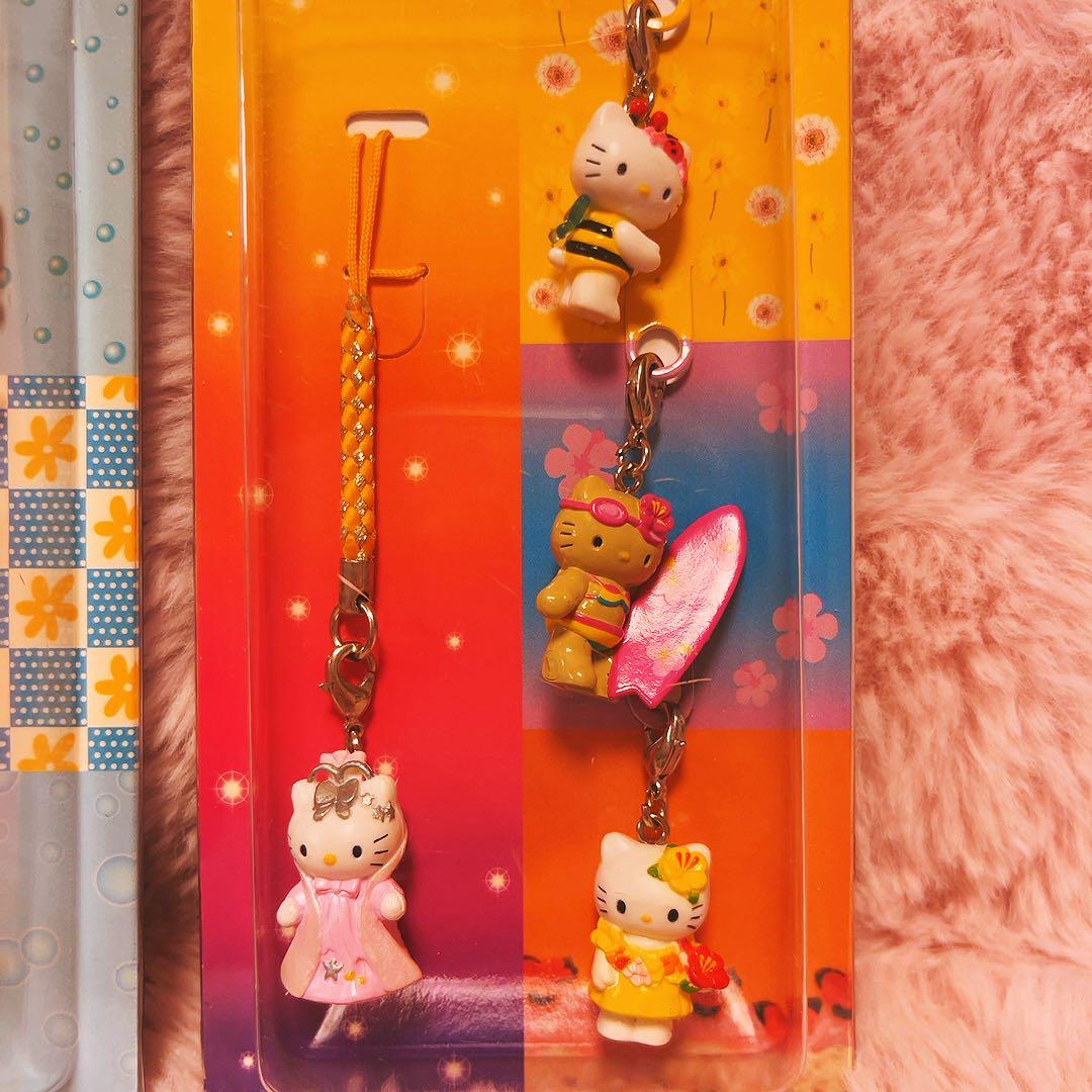 希少レア　ハローキティ　グッズコレクション　根付け　4Pアソート ④ 2005