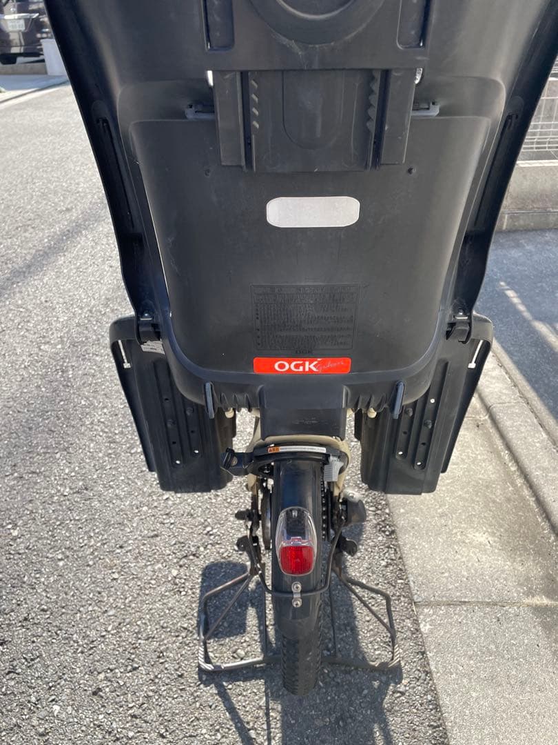 【前カゴ新品】ヤマハ　パス　キス　電動アシスト自転車 チャイルドシート付き