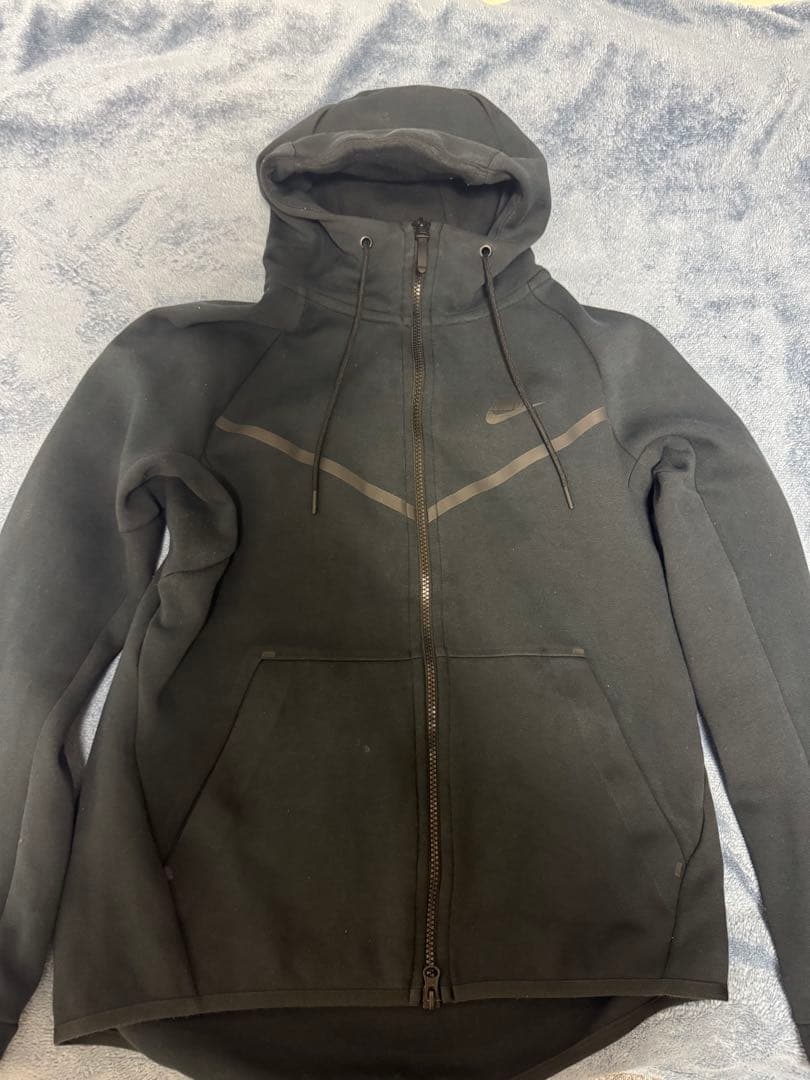 Nike テックセットアップ上M下S