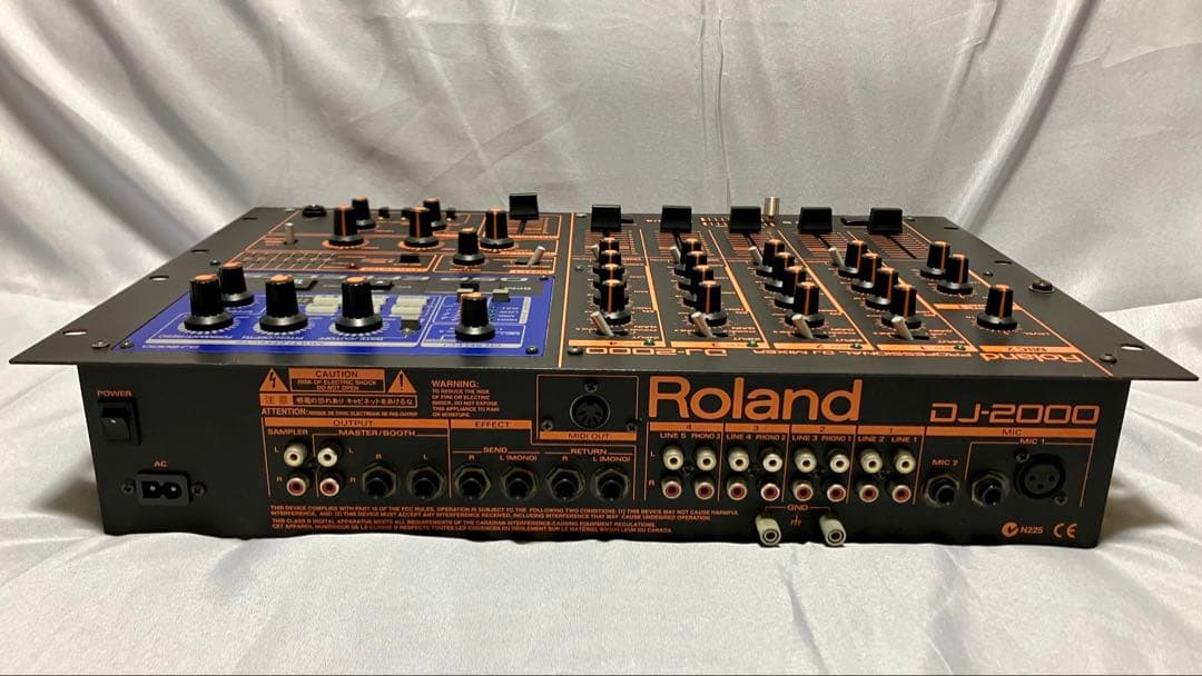 ジャンク Roland DJ-2000 4ch DJミキサー 通電確認済み - メルカリ