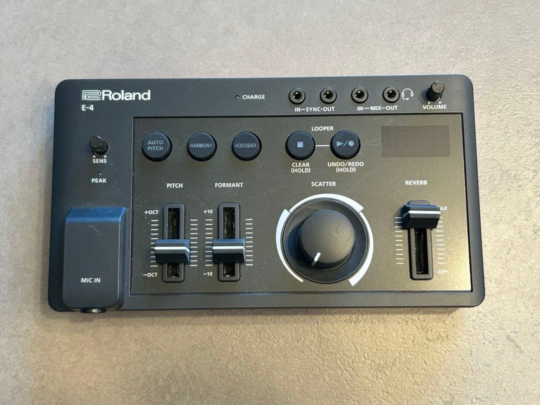 Roland AIRA Compact E-4(ボーカルエフェクター)