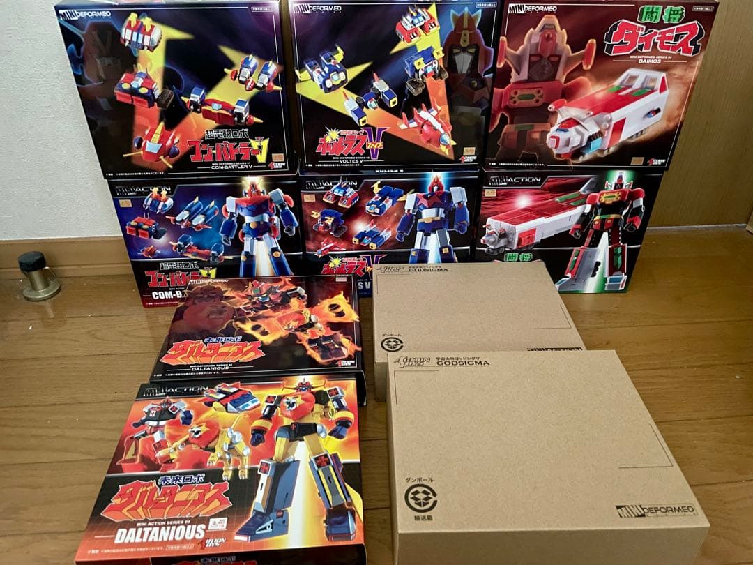 ミニアクション、ディフォルメ シリーズ ボルテス、コンバトラーvなど 10種 Amazon | ACTION TOYS ミニディフォルメシリーズ コン・バトラーV 全高