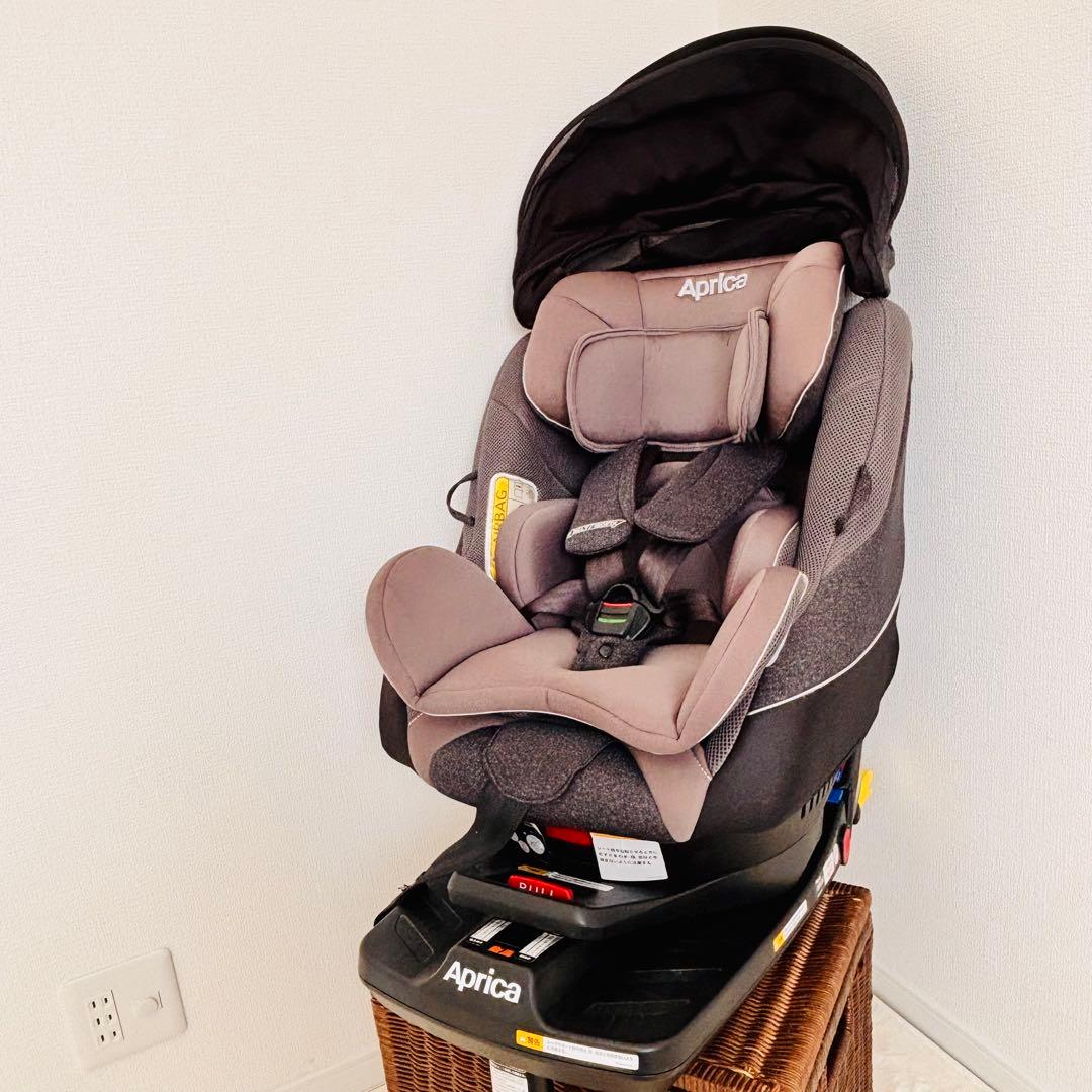アップリカ チャイルドシート　クルリラプレミアム AB 限定モデル　ISOFIX