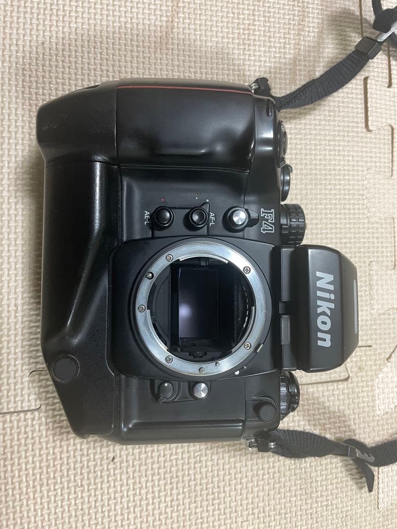 ニコン一眼レフフィルムカメラ F4 ＆ バッテリーグリップ MB-21