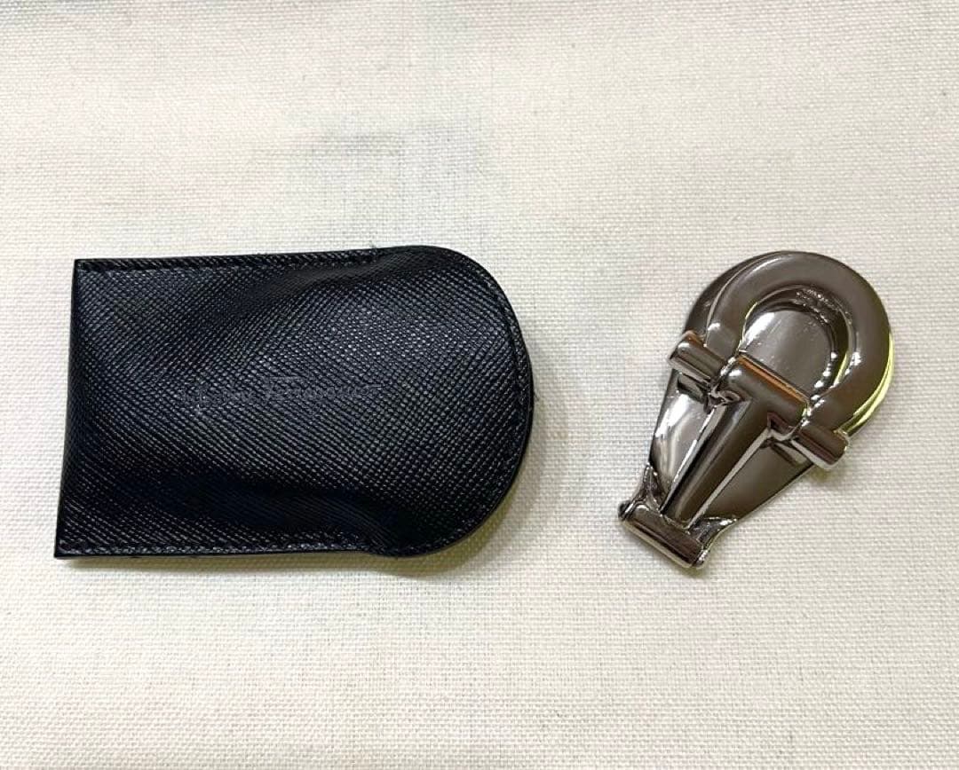 フェラガモ　携帯用折りたたみ靴べら