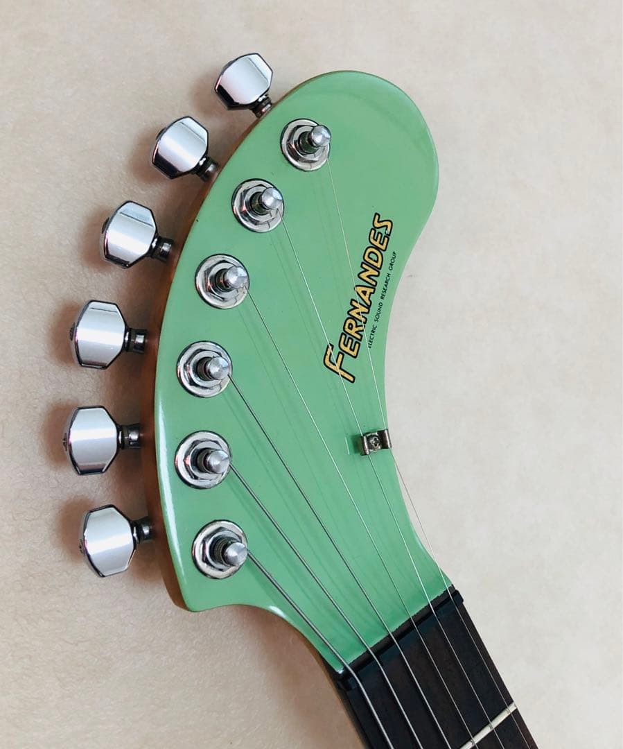 【美品】ZO-3 ミントグリーン アンプ内蔵ミニギター ケース付 ぞーさん