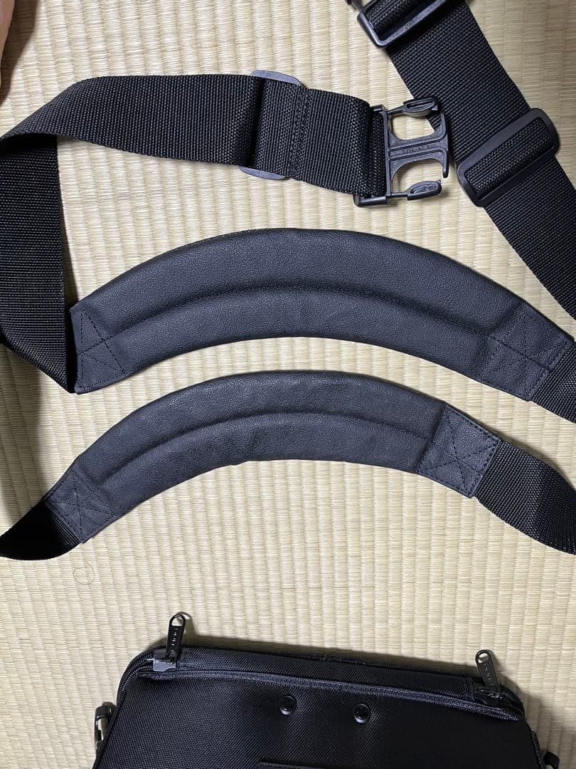 UDGレコードバッグ UltimateSlingBagTrolleyDeLuxe