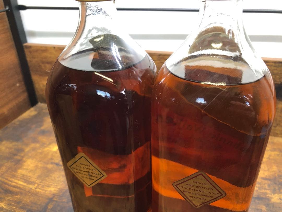 ジョニーウォーカー 赤 黒 ウイスキー特級 1.136ml キングサイズ