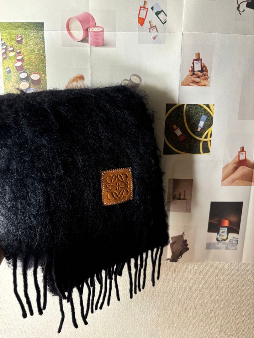 ロエベ マフラー ブラック カシミヤ フリンジ付き 30×180cm ブラック