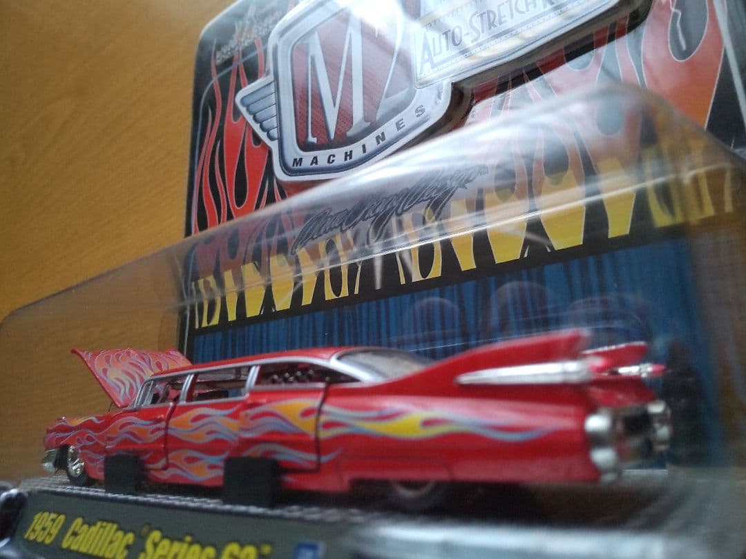 ミニカー M2machines 1959 cadillac series62 1/64