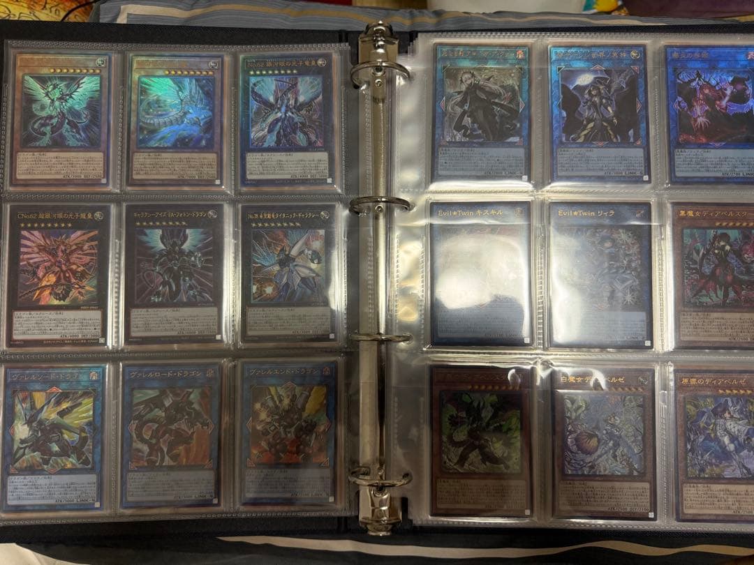 遊戯王新規レリーフ202枚コレクターズ2ホロ20枚セット 白の物語バイ